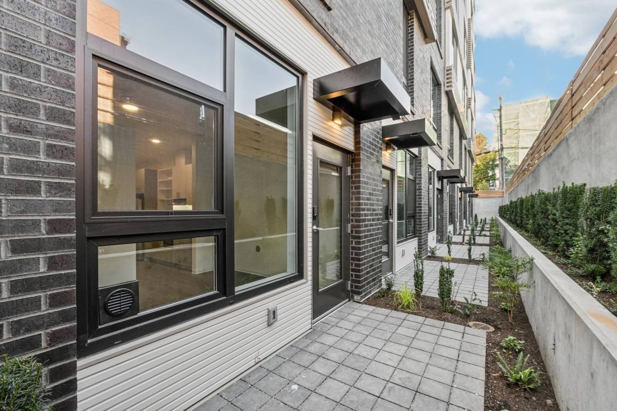 Apartment for rent at 300 W Republican St, Seattle, WA 98119