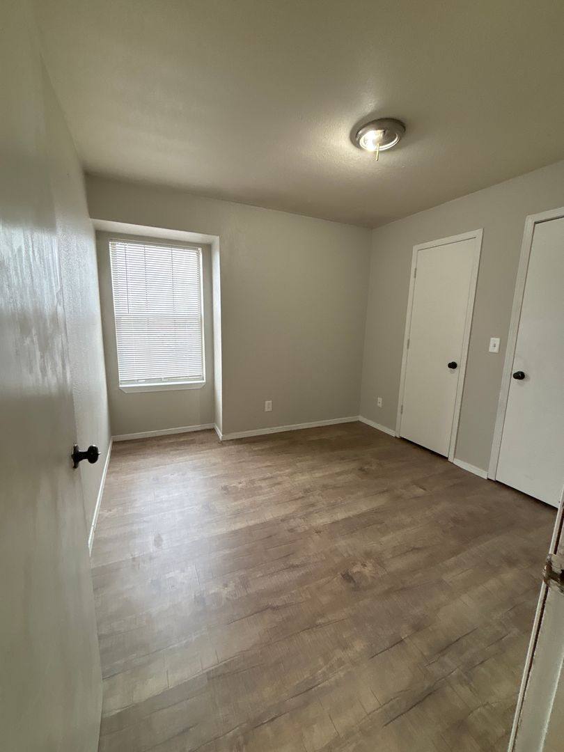 Apartment for rent at 2640 E 34th St, Joplin, MO 64804