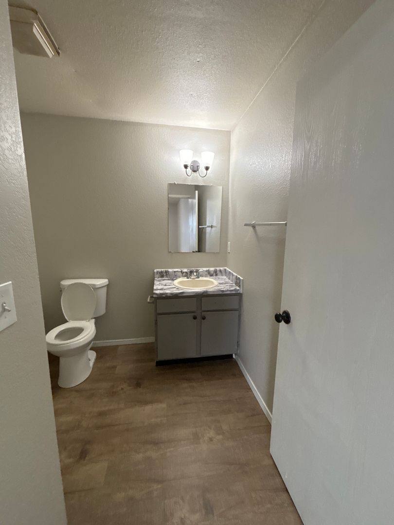 Apartment for rent at 2640 E 34th St, Joplin, MO 64804