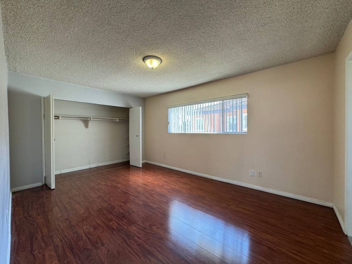 Apartment for rent at 5708 Temple City Blvd, Temple City, CA 91780