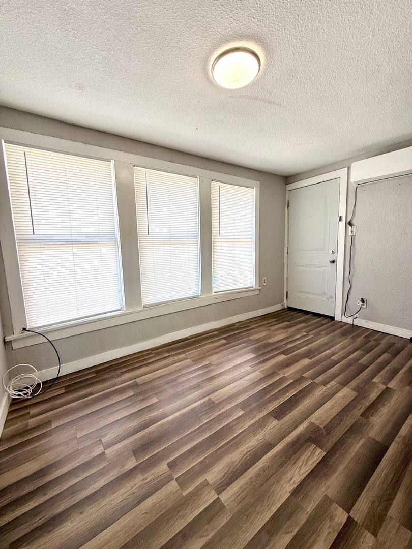 Apartment for rent at 2109 22nd St, Lubbock, TX 79411