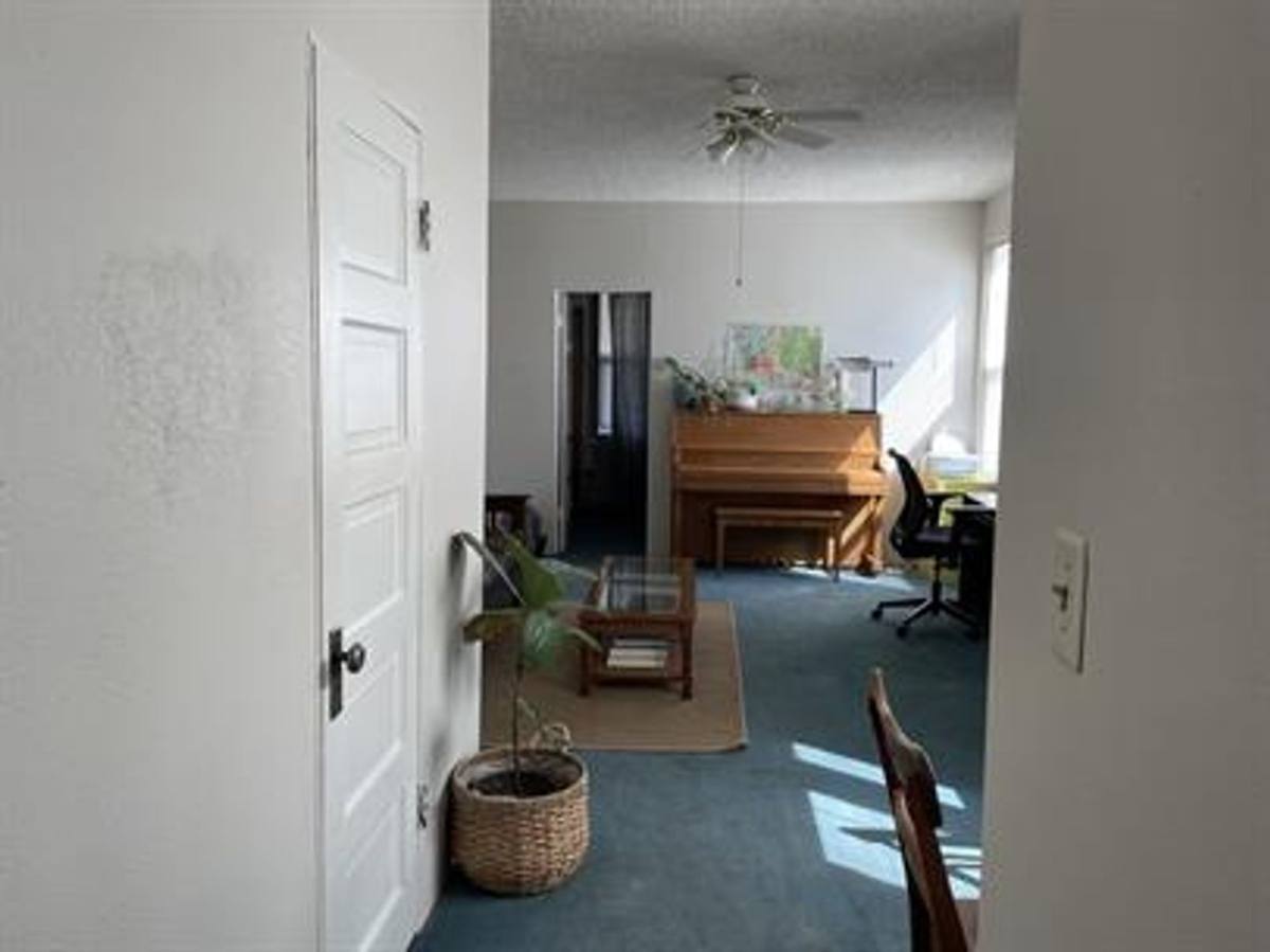 Apartment for rent at 101 S Almon St, Moscow, ID 83843