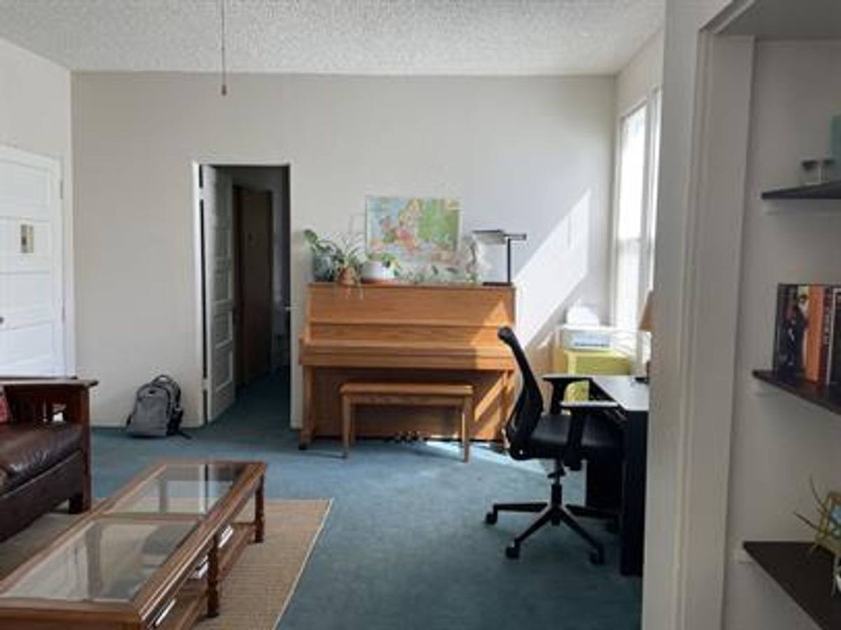 Apartment for rent at 101 S Almon St, Moscow, ID 83843