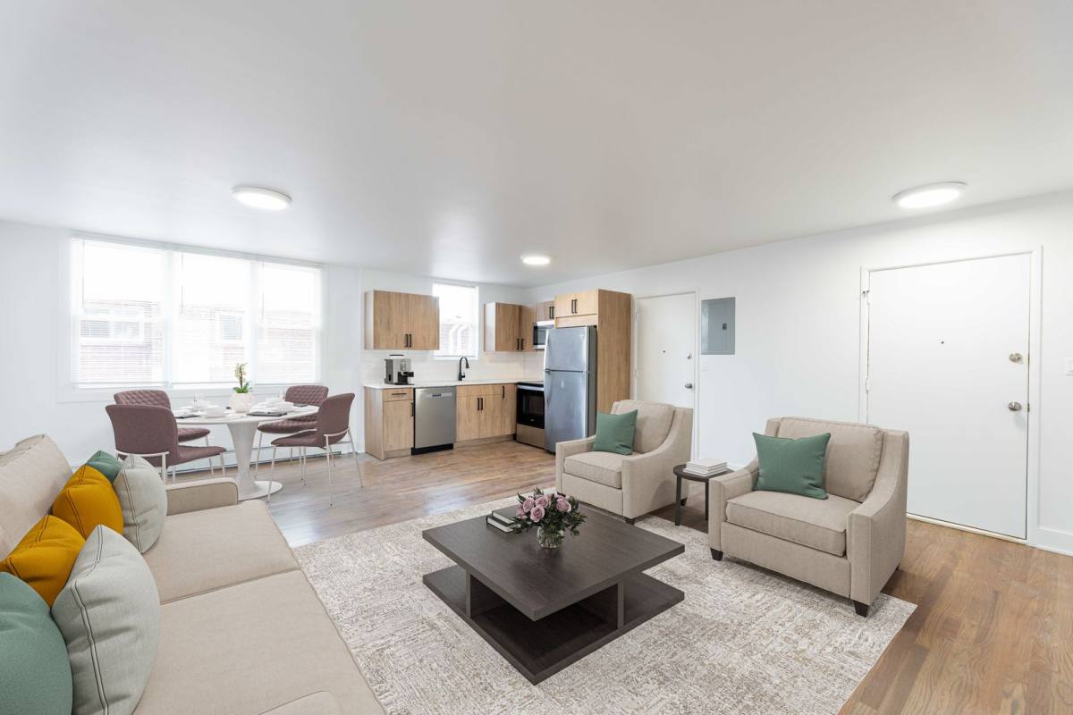 Apartment for rent at 2515 W Jerome St, Chicago, IL 60645