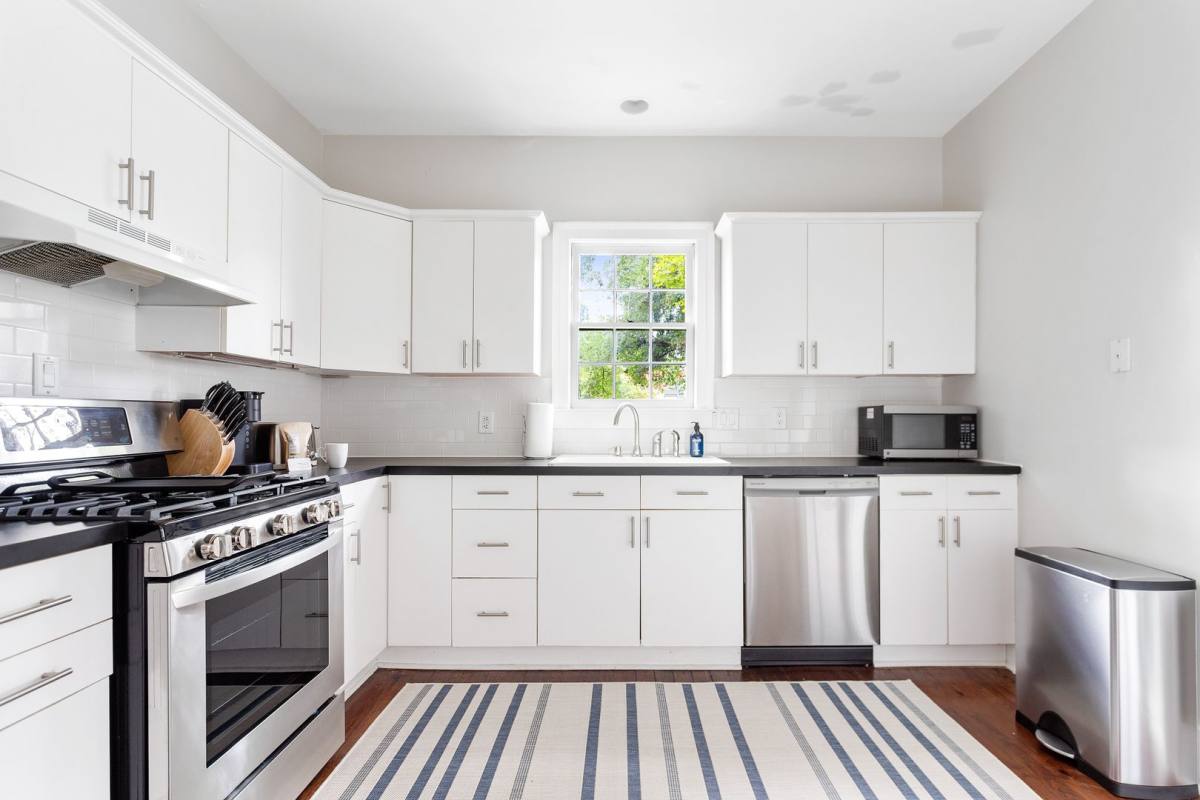 House for rent at 11 Marion St, Charleston, SC 29403