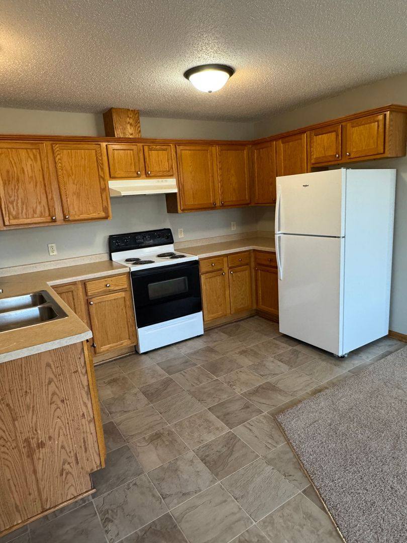 Apartment for rent at 1909 Wilcox Blvd E, Northfield, MN 55057