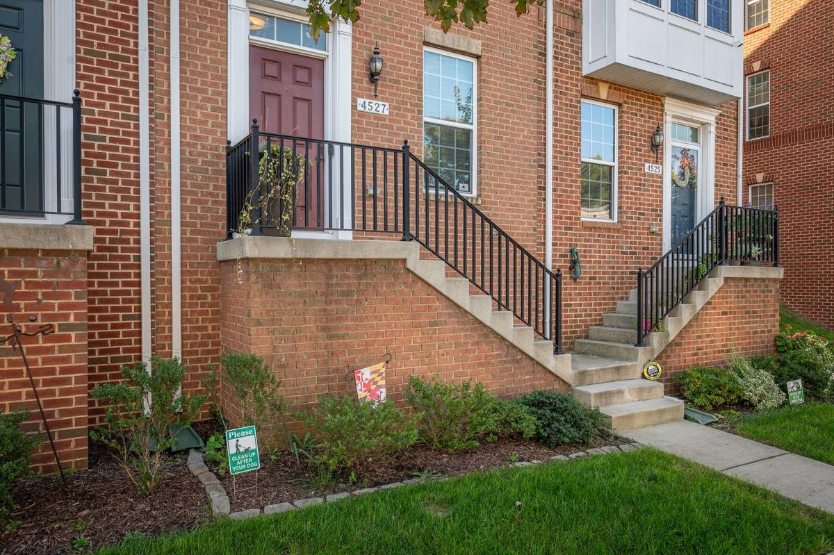 Townhouse for rent at 4527 Foster Ave, Baltimore, MD 21224