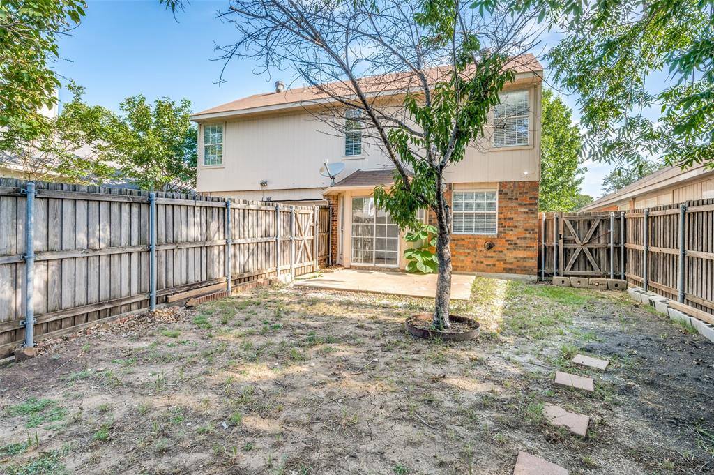 Apartment for rent at 10101 Concord Dr, Frisco, TX 75035