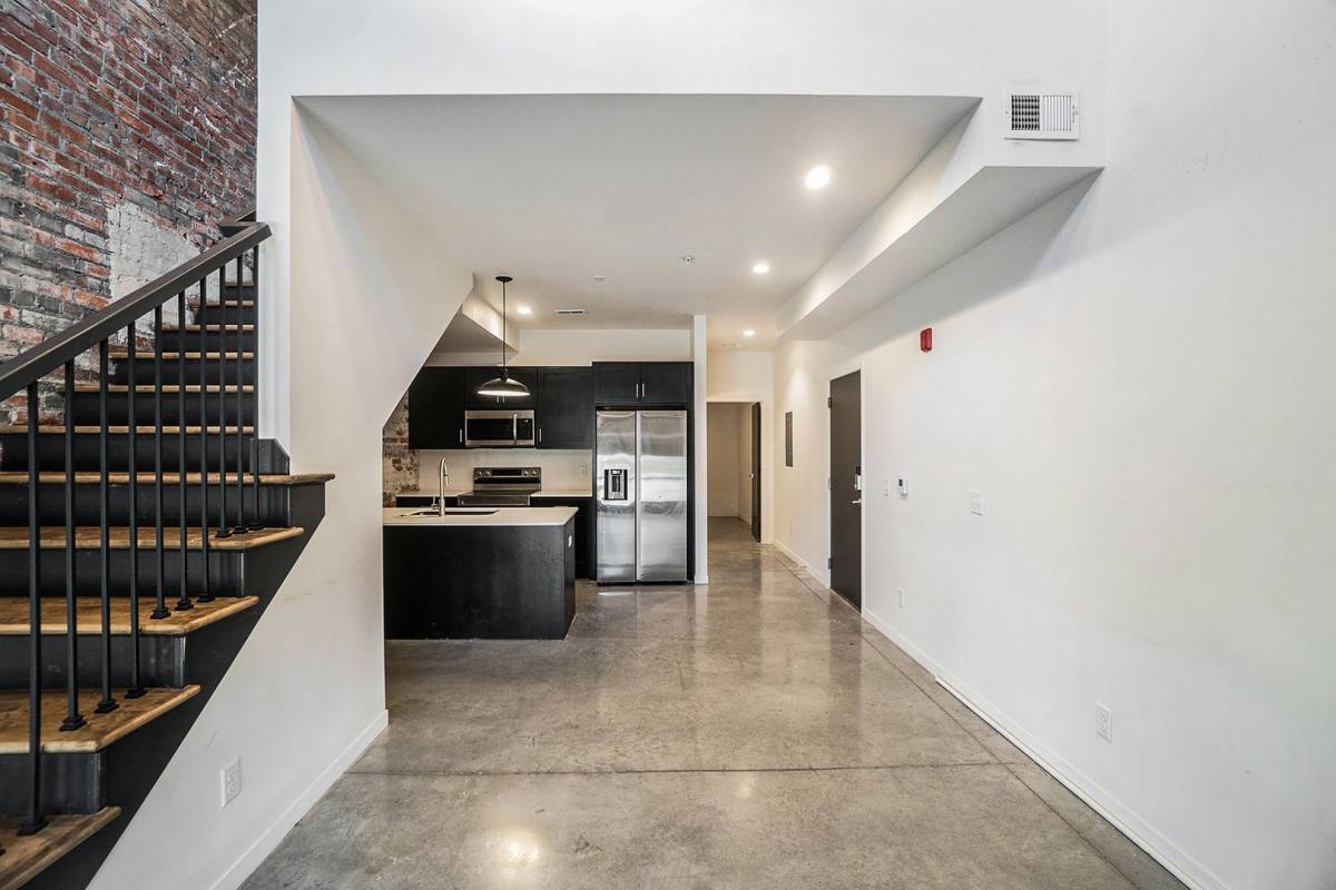 Apartment for rent at 2645 Madison Ave, Kansas City, MO 64108