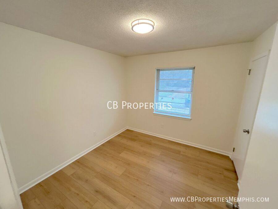 House for rent at 1885 Dessa Dr, Memphis, TN 38127