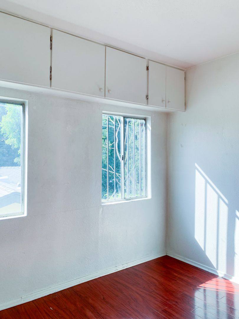 Apartment for rent at 821 N Vendome St, Los Angeles, CA 90026