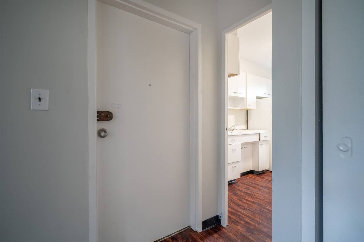 Apartment for rent at 2002 Delaware Ave, Buffalo, NY 14216
