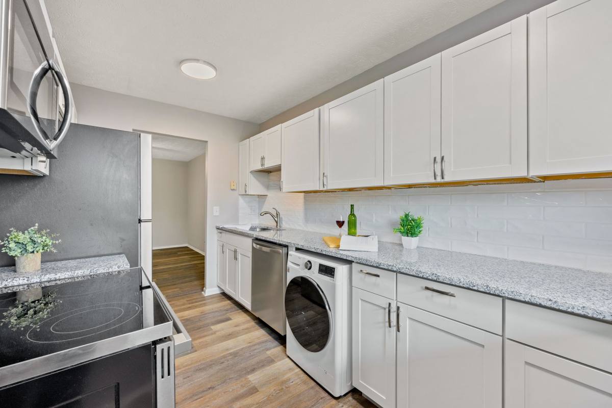 Apartment for rent at 1410 Springfield Pike, Cincinnati, OH 45215