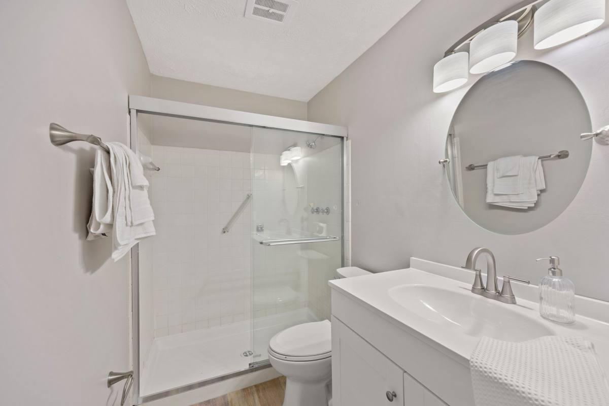 Apartment for rent at 1410 Springfield Pike, Cincinnati, OH 45215