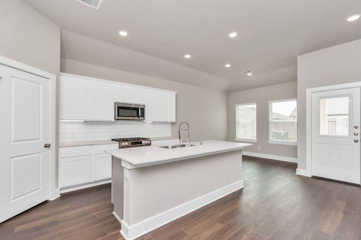 Apartment for rent at 10622 Cascade Creek Dr, Rosharon, TX 77583