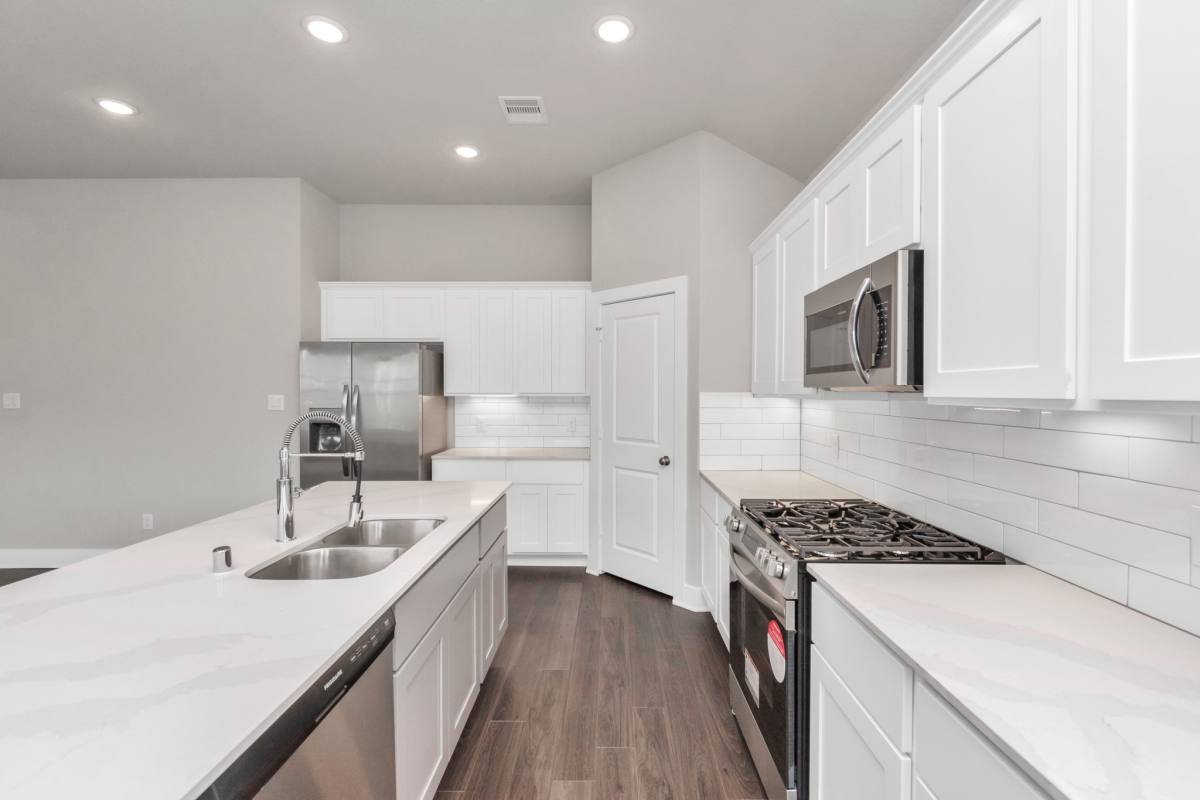 Apartment for rent at 10622 Cascade Creek Dr, Rosharon, TX 77583