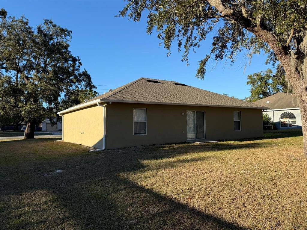 Apartment for rent at 2156 Deltona Blvd, Spring Hill, FL 34606
