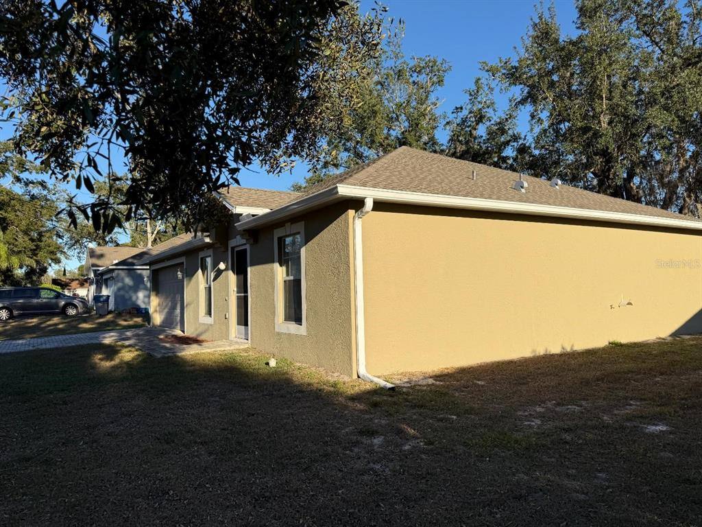 Apartment for rent at 2156 Deltona Blvd, Spring Hill, FL 34606