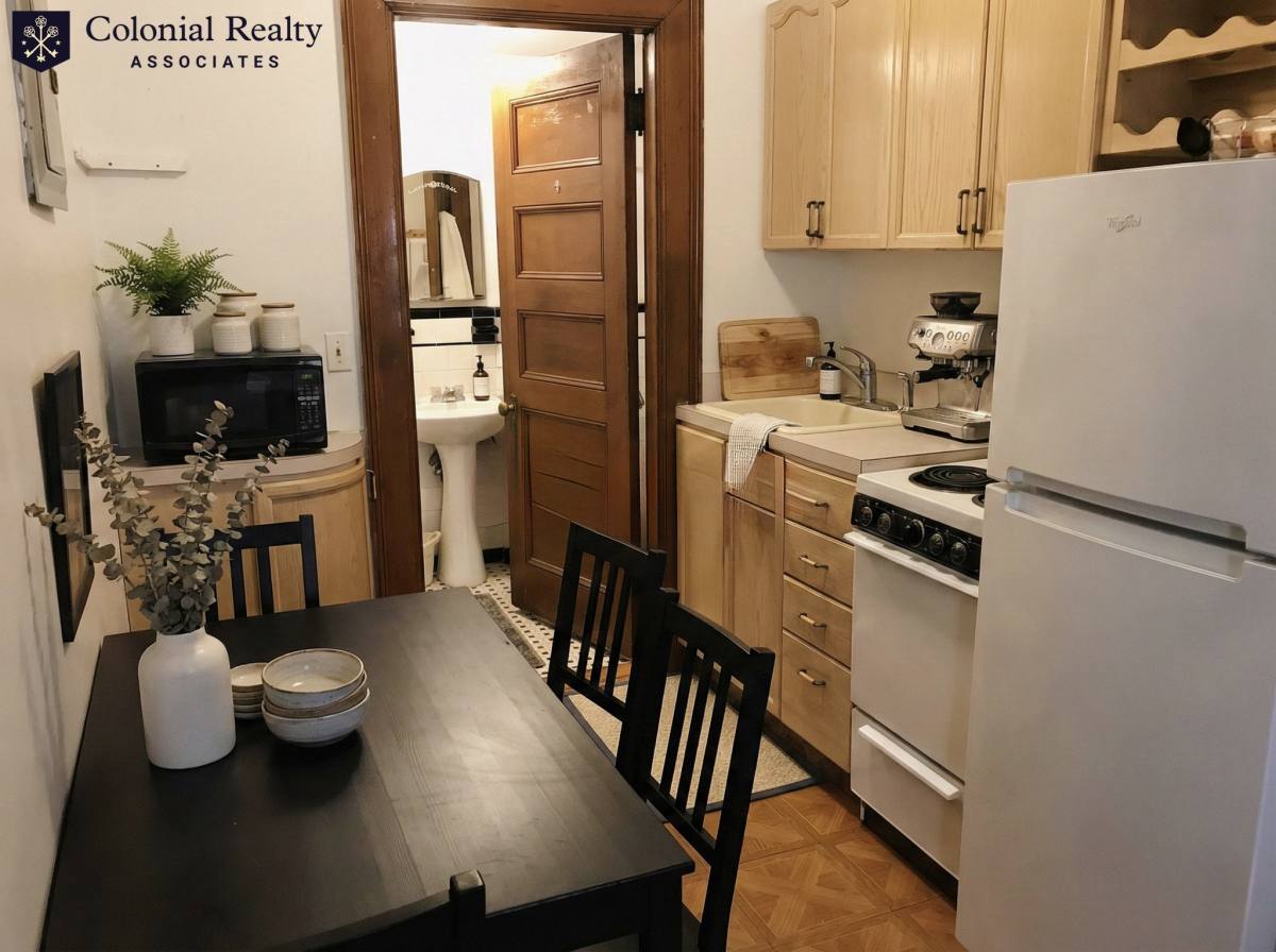 Apartment for rent at 849 Beacon St #2, Brookline, MA 02446