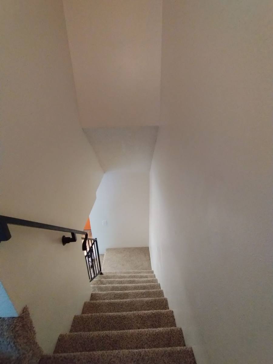 Townhouse for rent at 1355 NW 2nd St, McMinnville, OR 97128