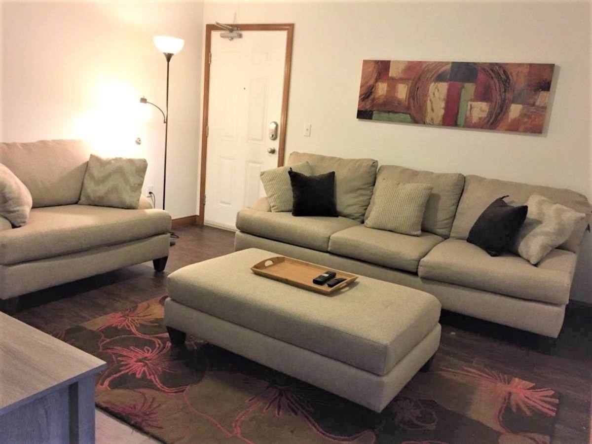 Apartment for rent at 112 College Ave, Greensburg, PA 15601