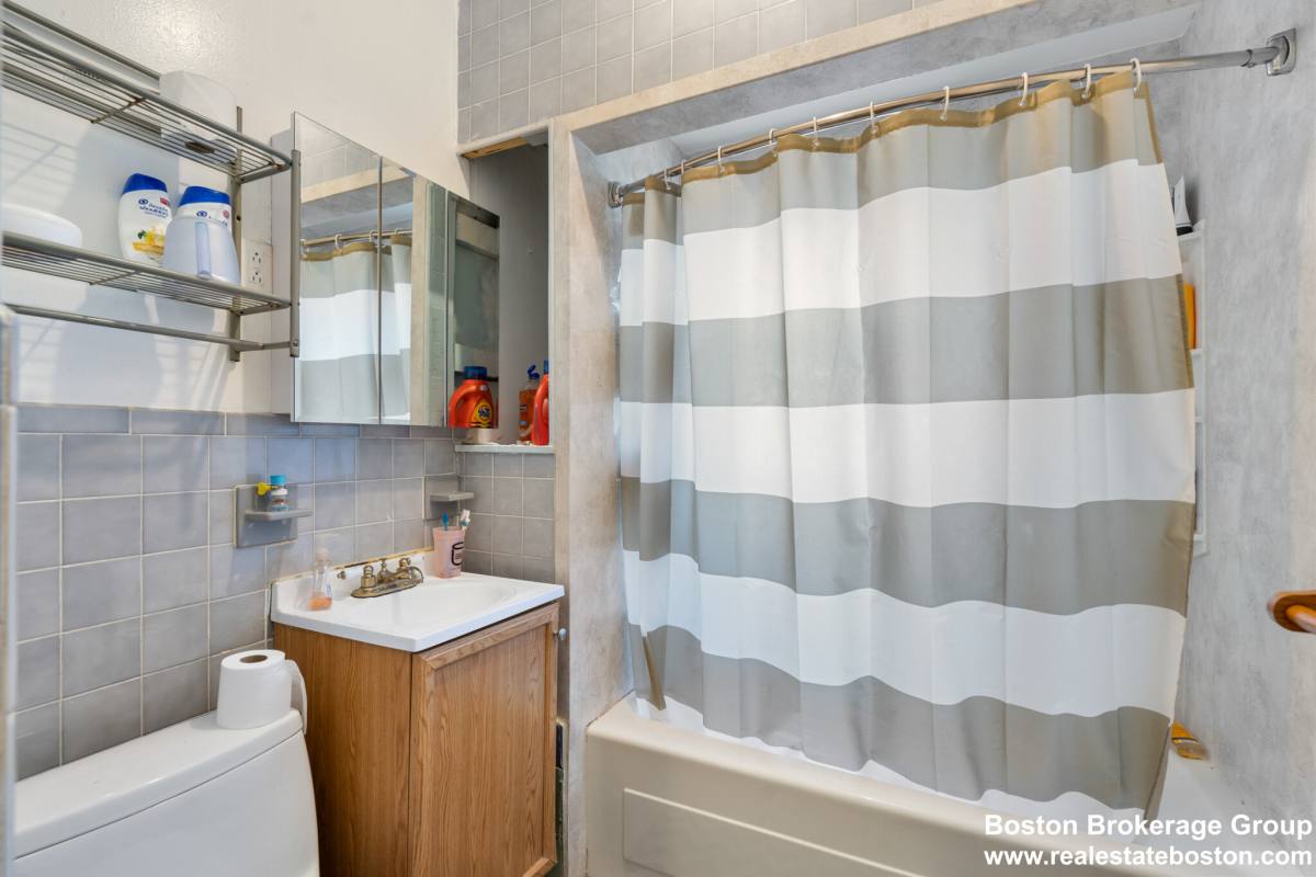 Apartment for rent at 78 Hillside St #3, Roxbury Crossing, MA 02120
