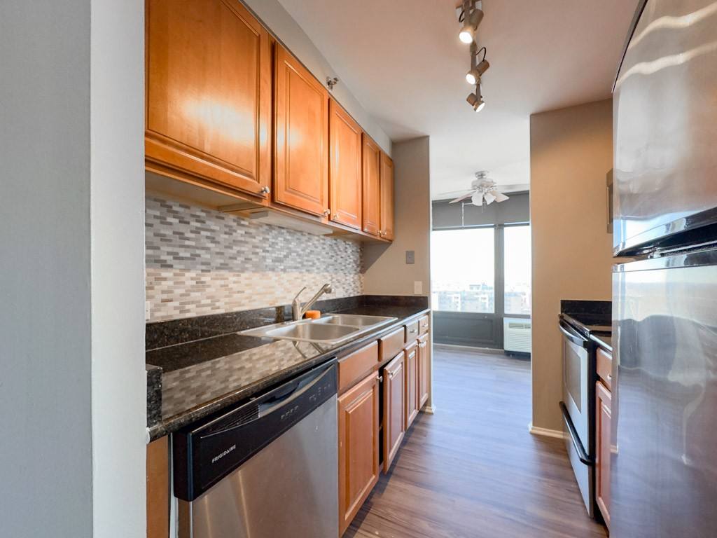 Apartment for rent at 4332 Hazel #P6151, Chicago, IL 60613