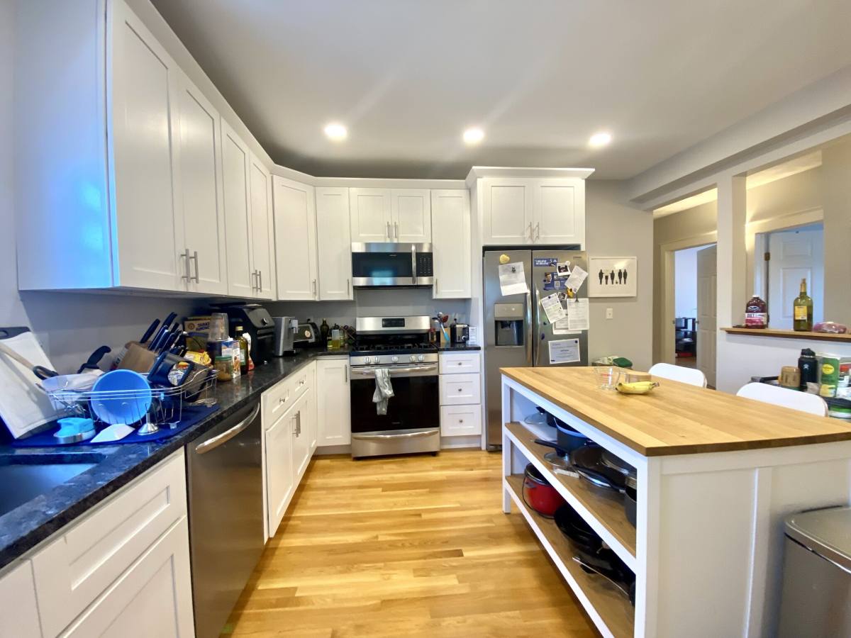 Apartment for rent at 1433 Cambridge St #3, Cambridge, MA 02139