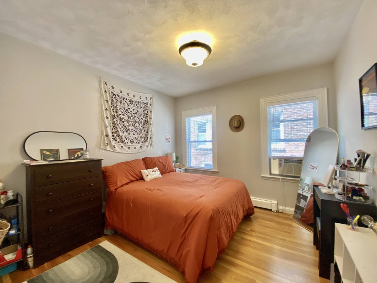 Apartment for rent at 1433 Cambridge St #3, Cambridge, MA 02139