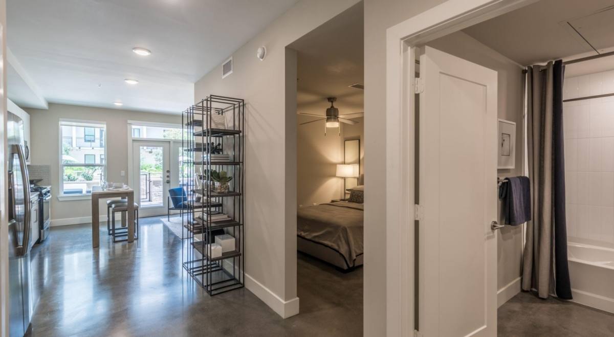 Apartment for rent at 1825 San Jacinto St #E25D1, Houston, TX 77002