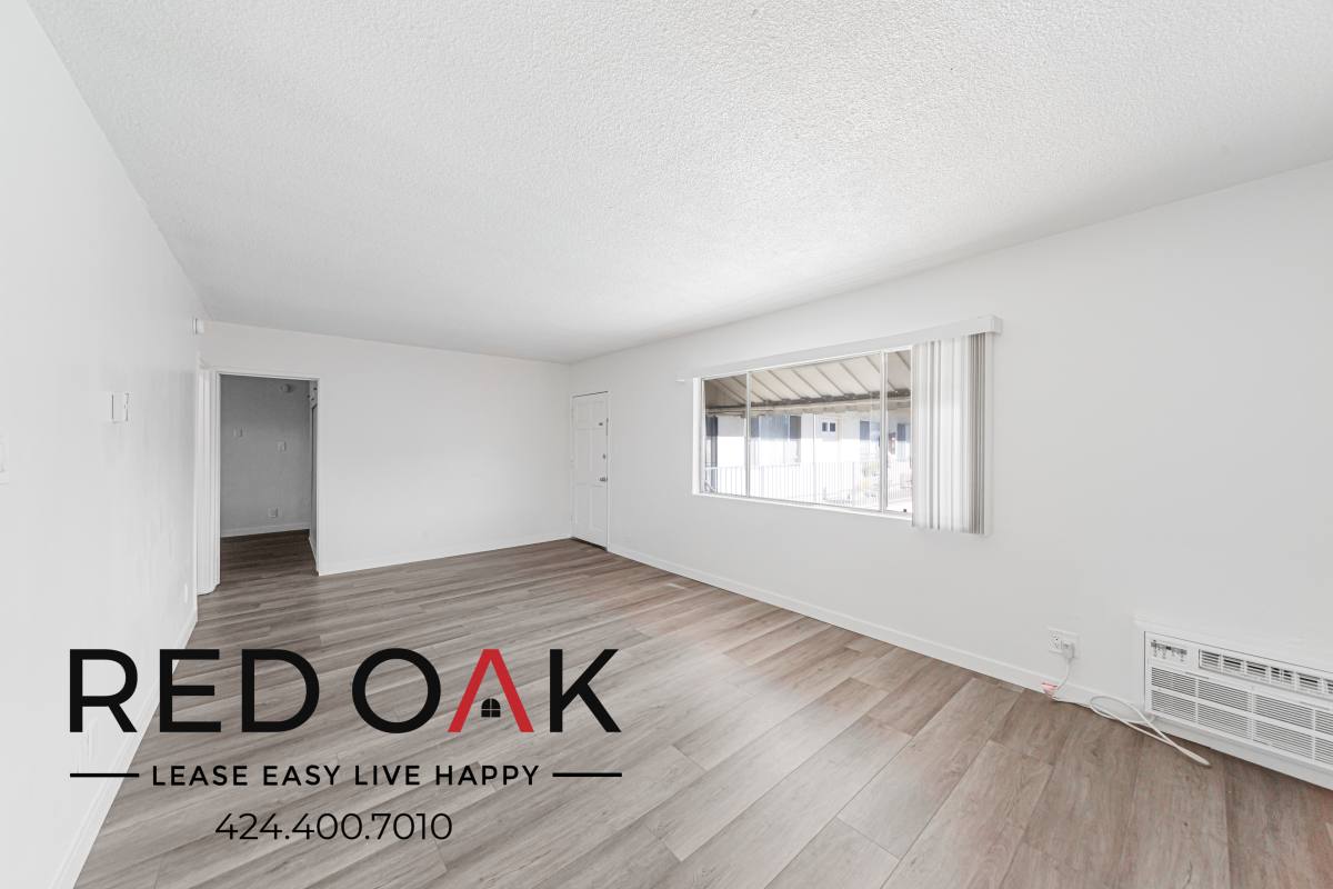 Condo for rent at 8720 Owensmouth Ave #9, Canoga Park, CA 91304