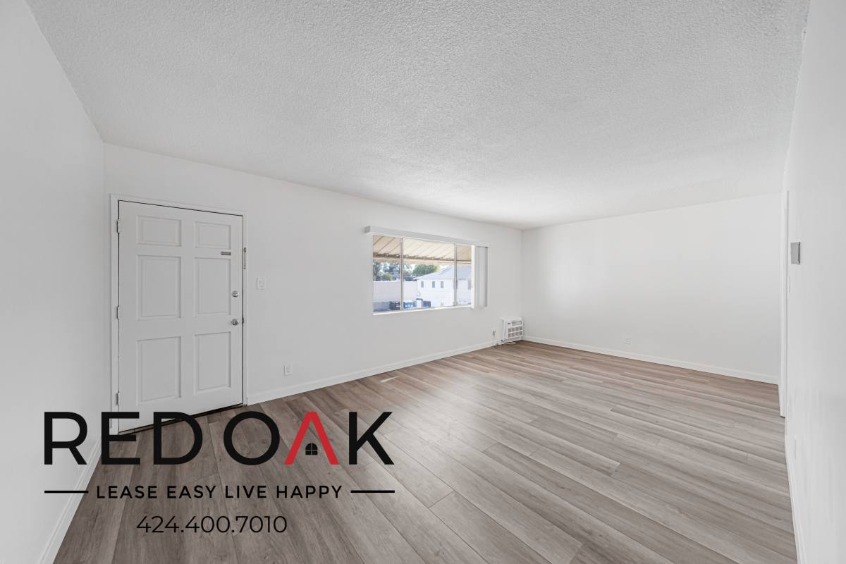 Condo for rent at 8720 Owensmouth Ave #9, Canoga Park, CA 91304