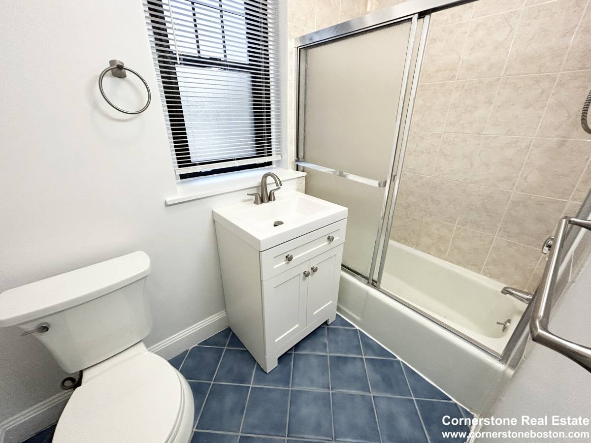 Apartment for rent at 1758 Commonwealth Ave #1, Brighton, MA 02135