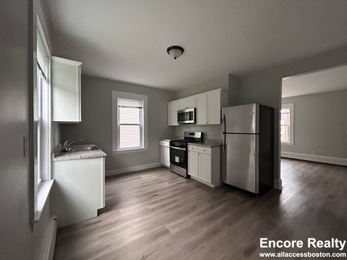 Apartment for rent at 6 Swetts Court, Watertown, MA 02472