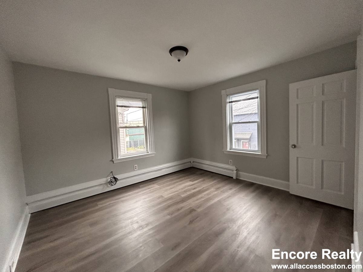 Apartment for rent at 6 Swetts Court, Watertown, MA 02472