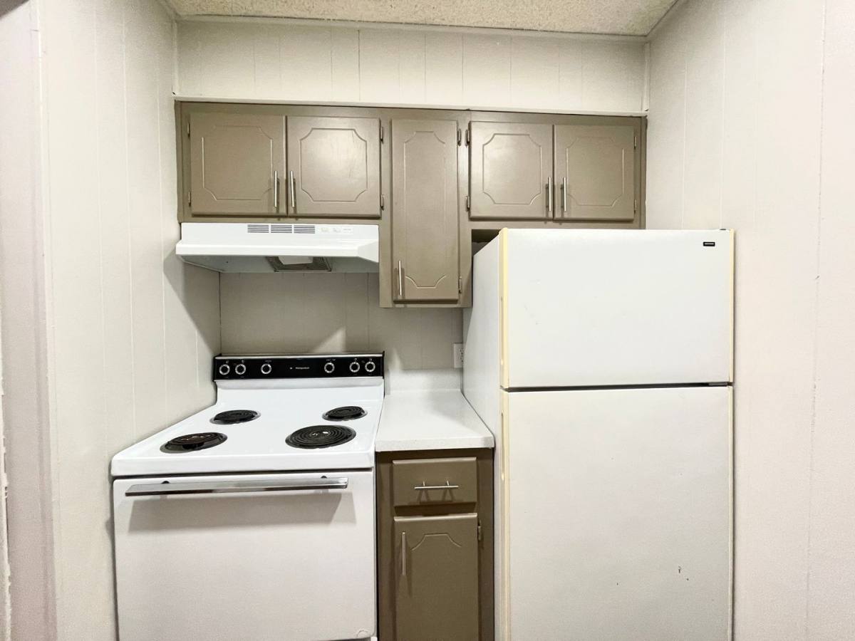 Apartment for rent at 301 E 4th St, Weslaco, TX 78596