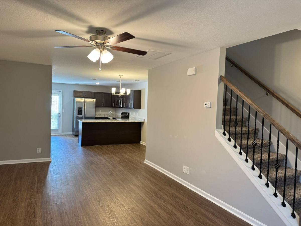 Townhouse for rent at 118 Davis Ridge Lane, Clarksville, TN 37040