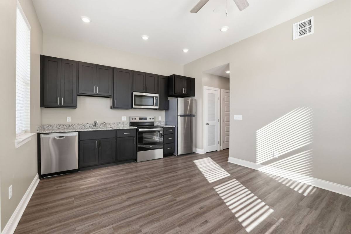 Apartment for rent at 2003 Bailey Ave, Chattanooga, TN 37404
