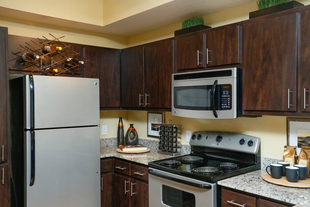 Apartment for rent at 8787 Woodway Dr #TPPT6, Houston, TX 77063