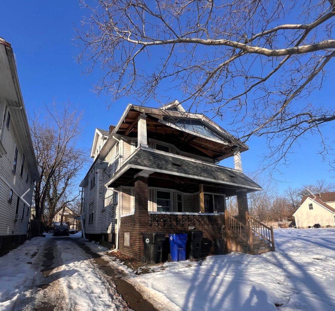 Apartment for rent at 9509 Parkview Ave, Cleveland, OH 44104