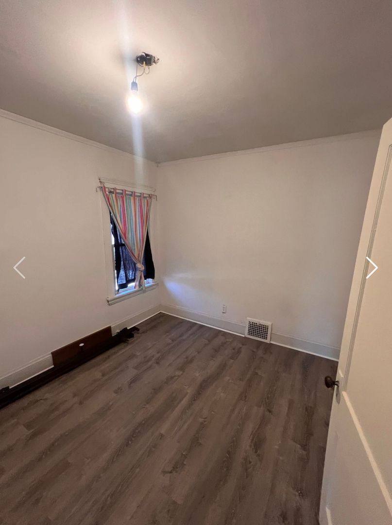 Apartment for rent at 9509 Parkview Ave, Cleveland, OH 44104