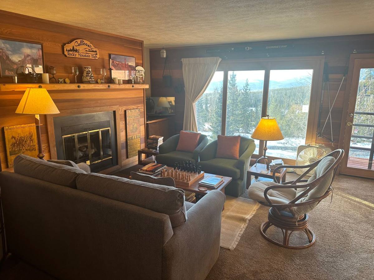 Condo for rent at 91300 Ryan Gulch Rd, Silverthorne, CO 80498