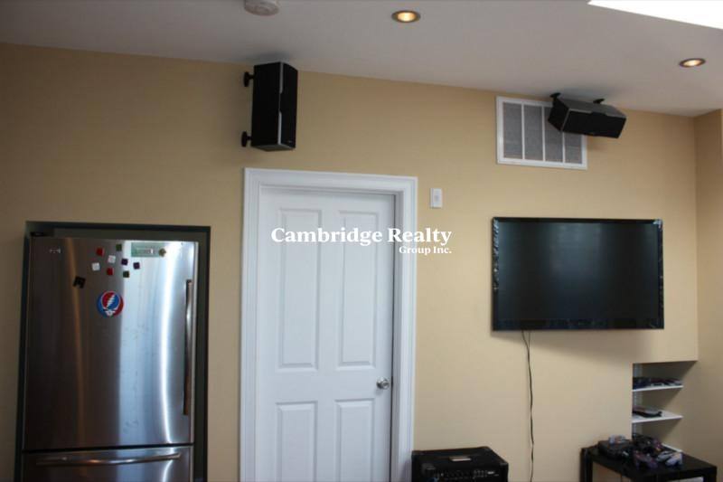 Apartment for rent at 148 Hillside St #3T, Roxbury Crossing, MA 02120