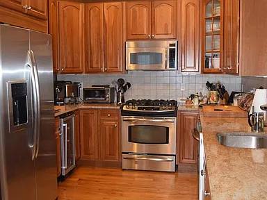 Apartment for rent at 95 W Seventh #3, South Boston, MA 02127