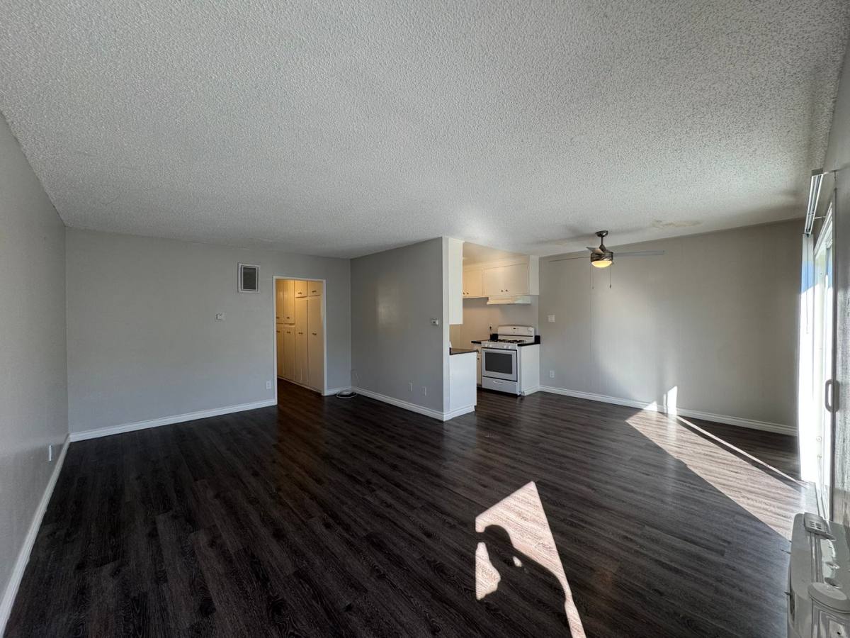 Apartment for rent at 21827 Lanark St, Canoga Park, CA 91304