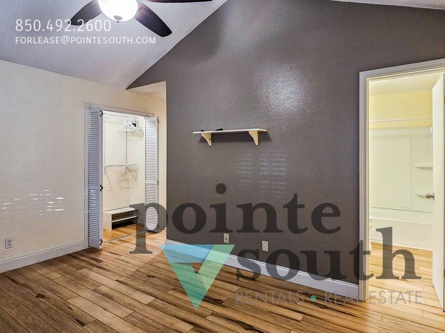 Townhouse for rent at 601 E Burgess Rd #E4, Pensacola, FL 32504