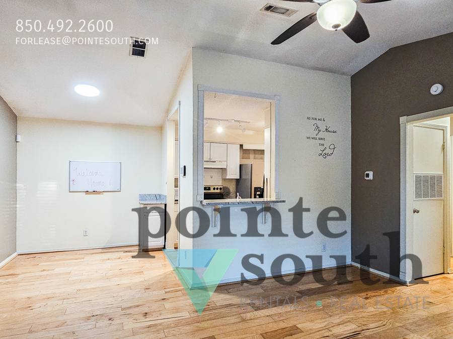 Townhouse for rent at 601 E Burgess Rd #E4, Pensacola, FL 32504