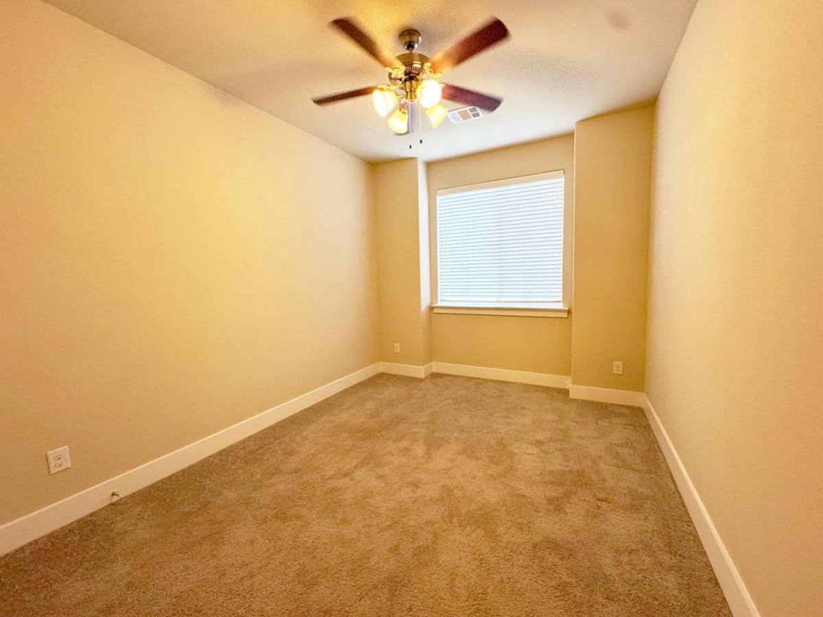 Townhouse for rent at 523 High Tech Dr, Georgetown, TX 78626