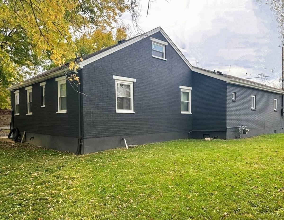 House for rent at 8079 W 3rd St, New Lebanon, OH 45345