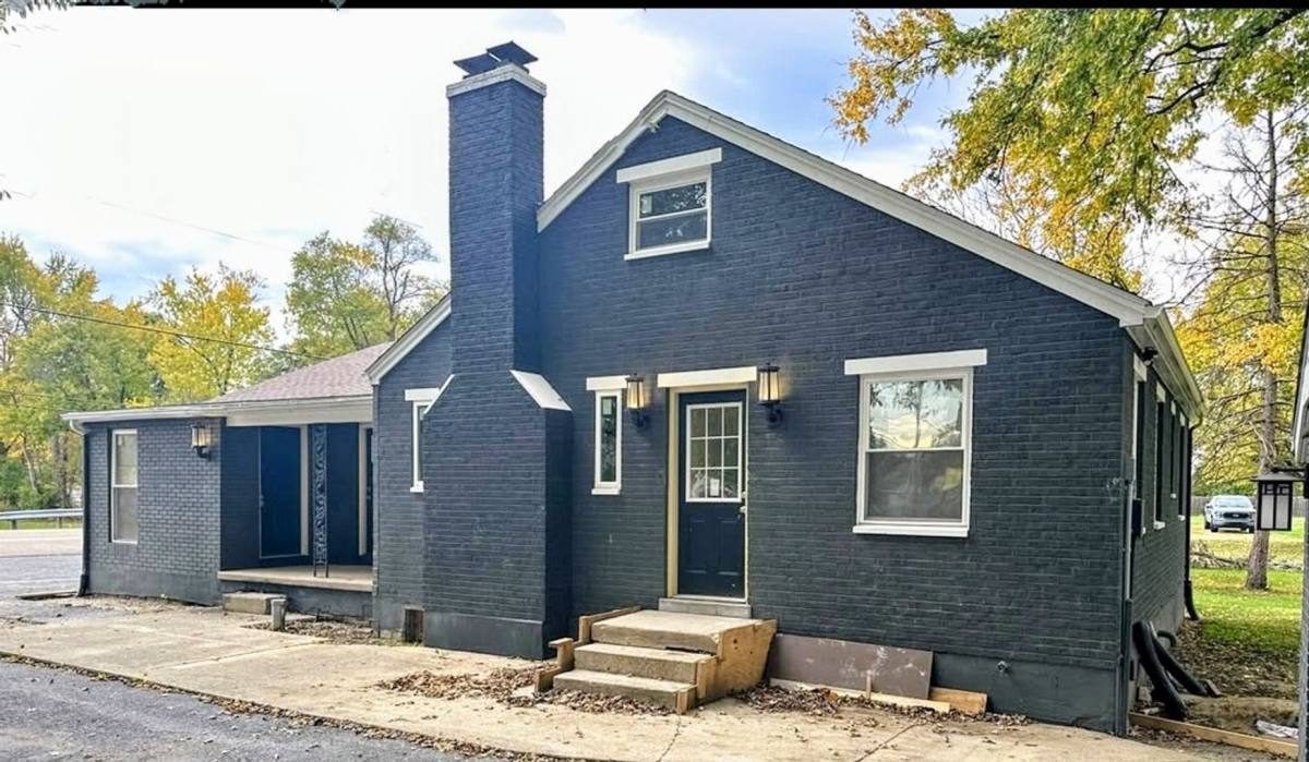 House for rent at 8079 W 3rd St, New Lebanon, OH 45345
